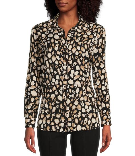 dillard's ladies tops and blouses.